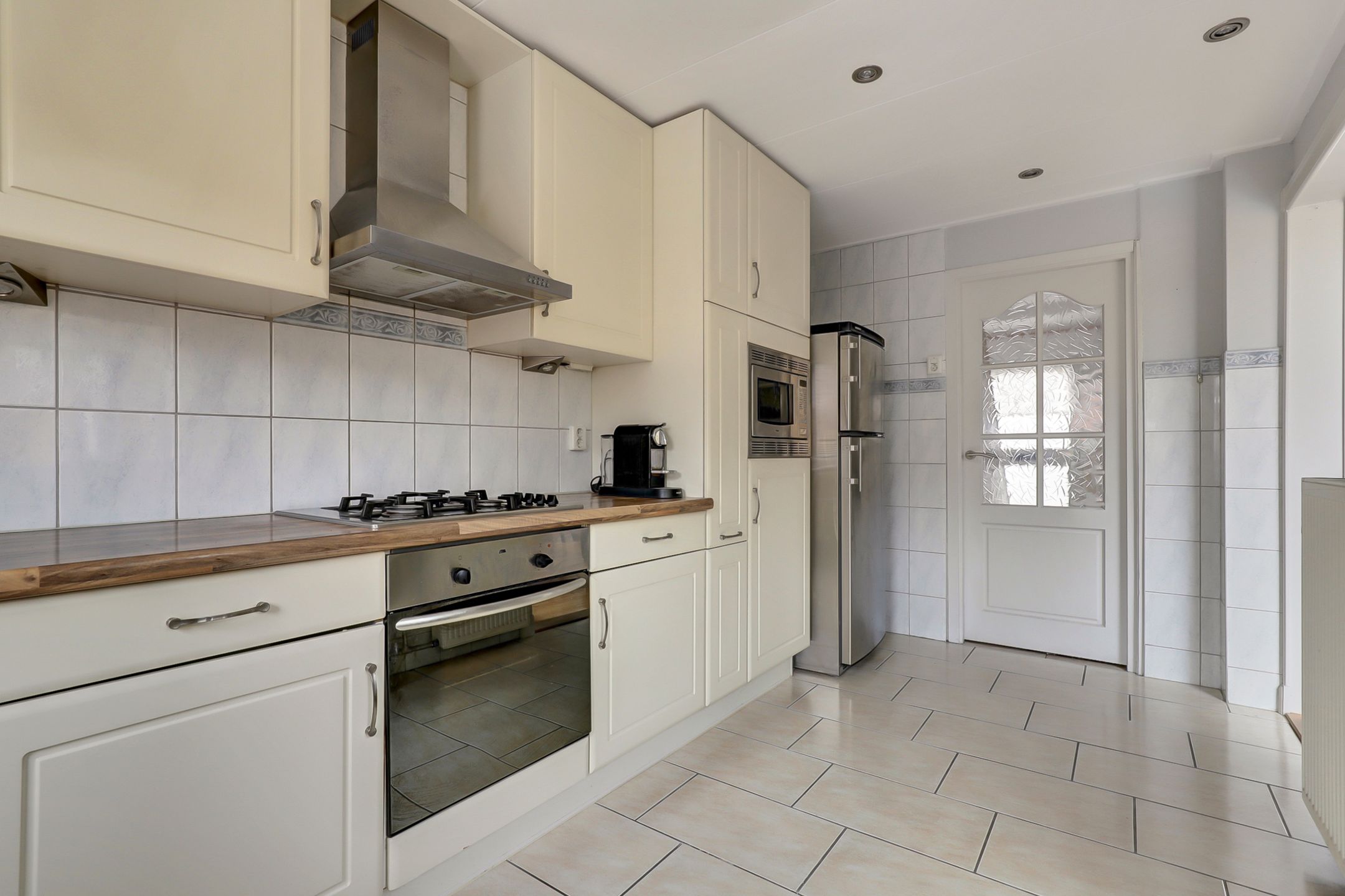 Photo 3 of Prof. Oudemansstraat 22