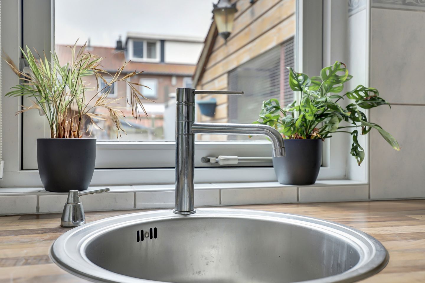 Photo 20 of Prof. Oudemansstraat 22