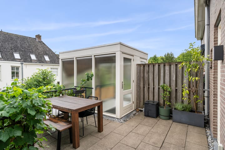 Foto 8 van Junusstraat 23