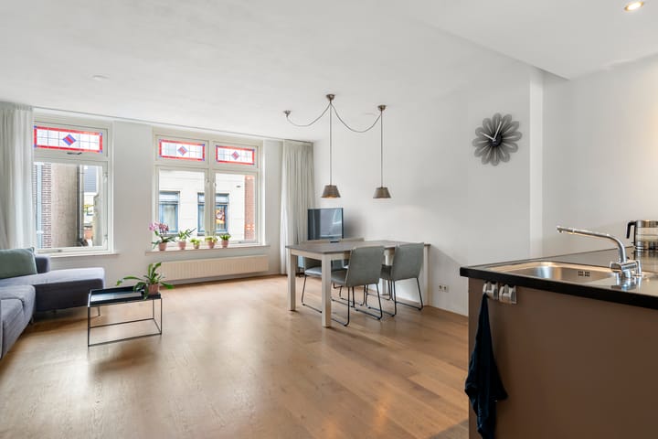 Foto 11 van Junusstraat 23