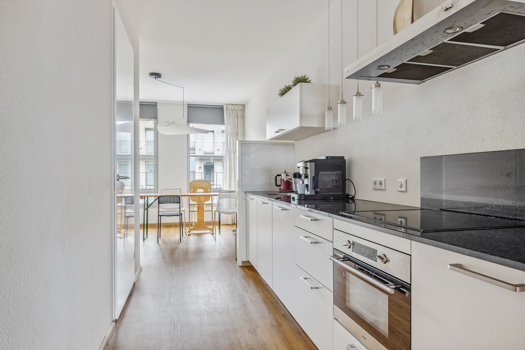 Photo 3 of Anna van Lotharingentoren 39