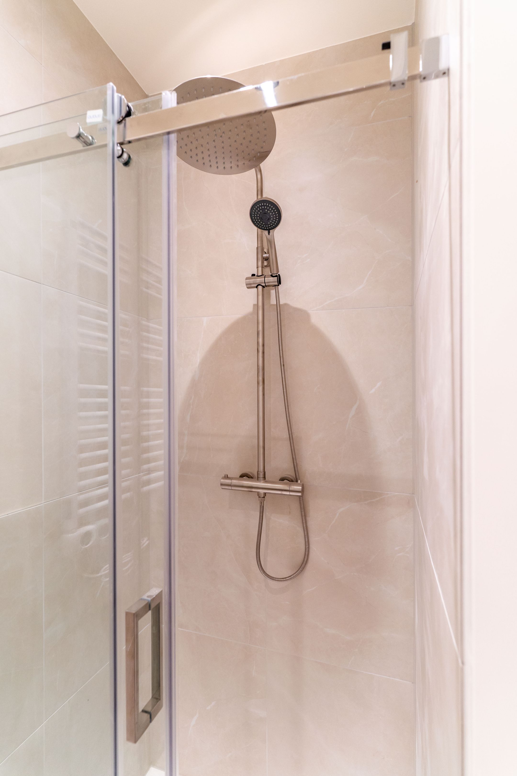 Foto 24 van Raadhuisplein 32