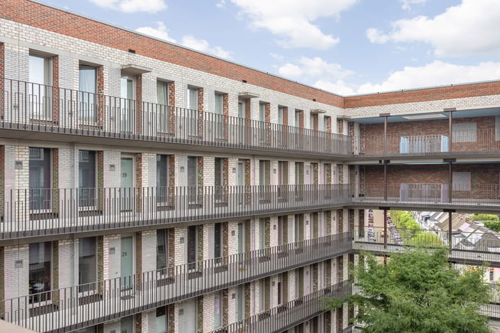 Foto 27 van Anna van Lotharingentoren 39