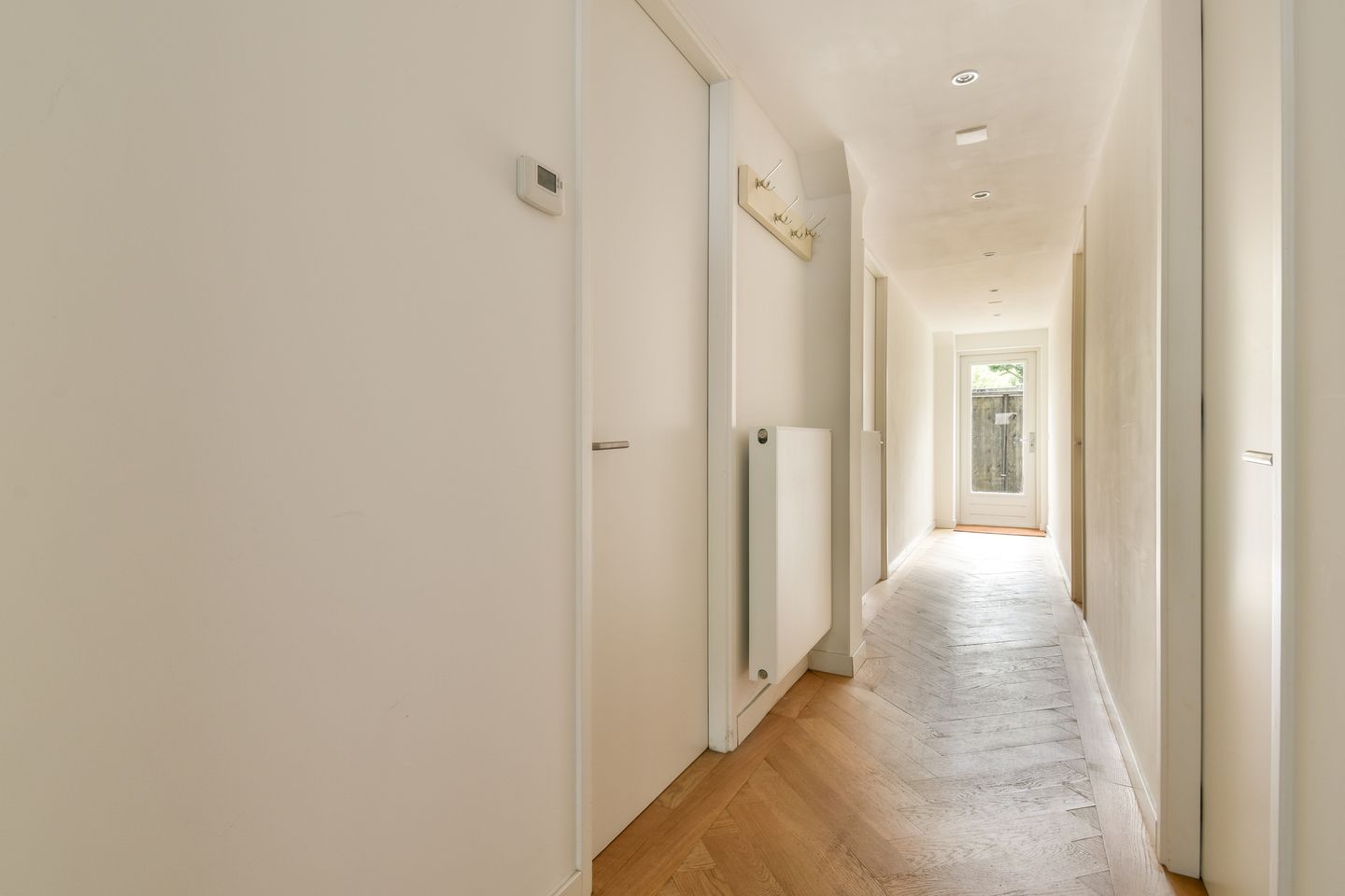 View photo 3 of Waalstraat 31
