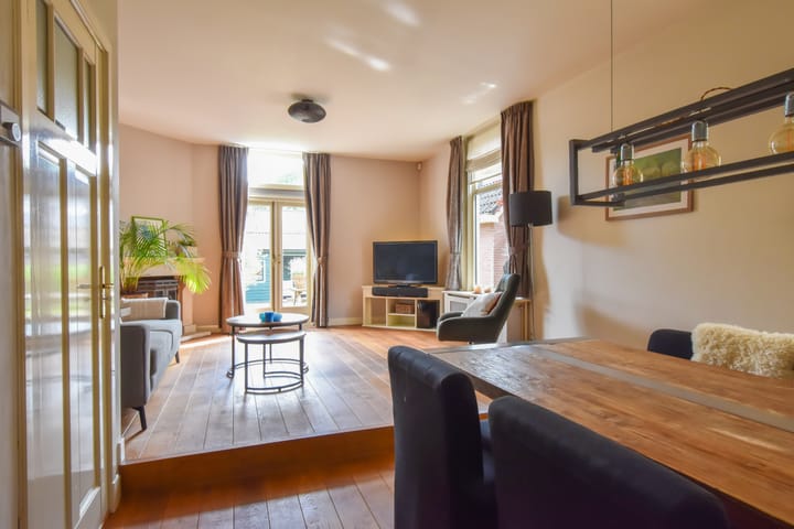 Foto 7 van Valkenaarstraat 117