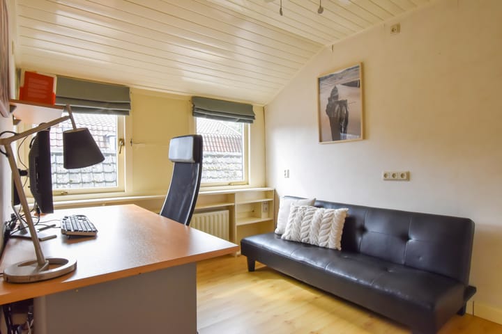 Foto 21 van Valkenaarstraat 117