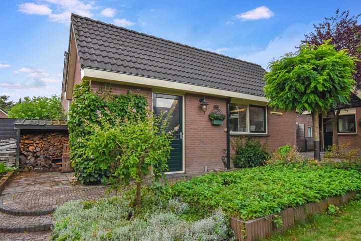 Foto 34 van Valkenaarstraat 117