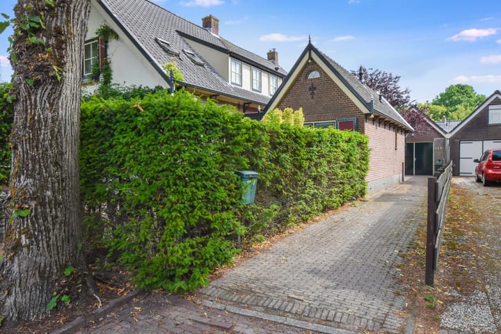 Foto 37 van Valkenaarstraat 117