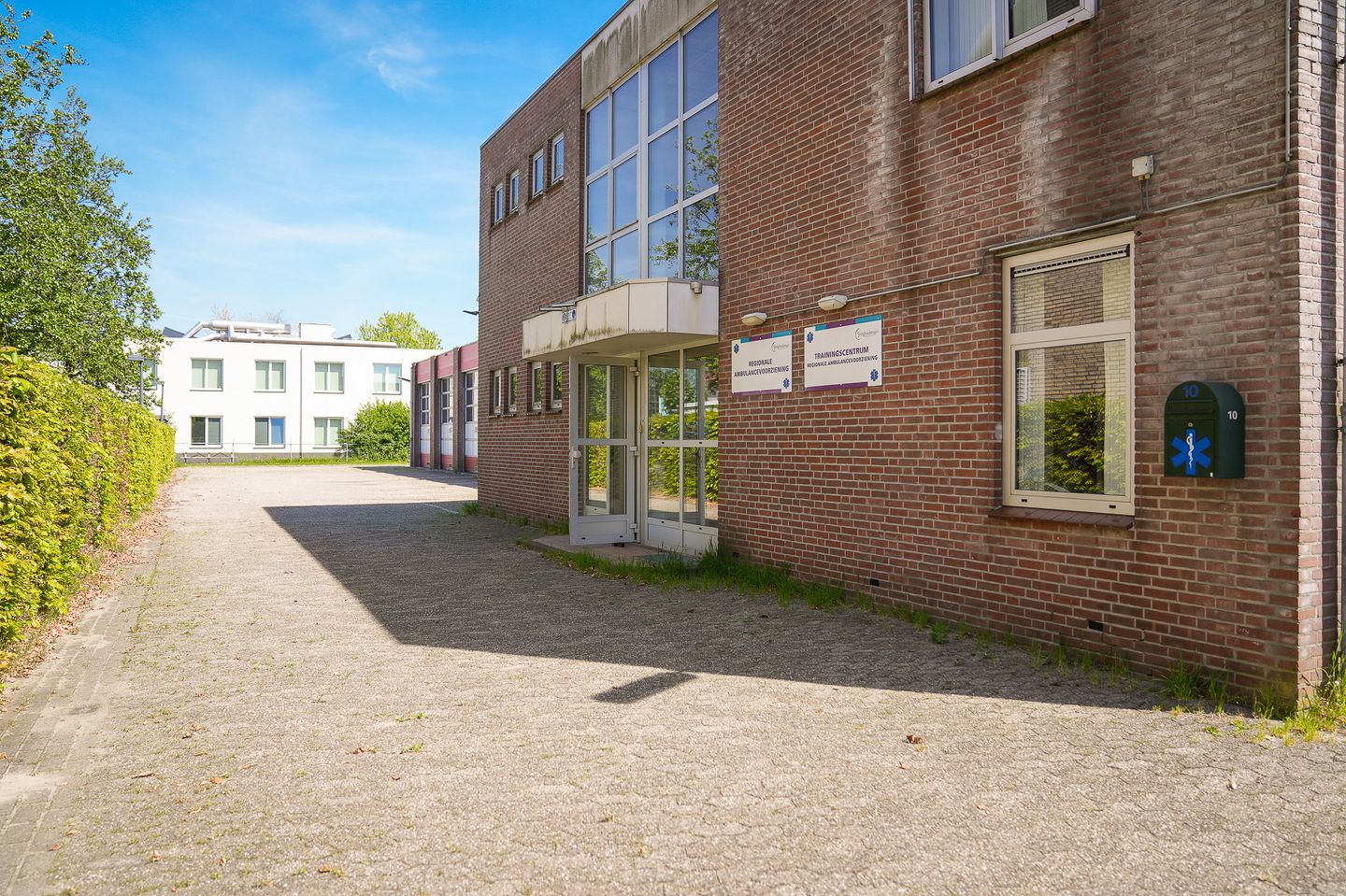 Bekijk foto 5 van De Blomboogerd 10
