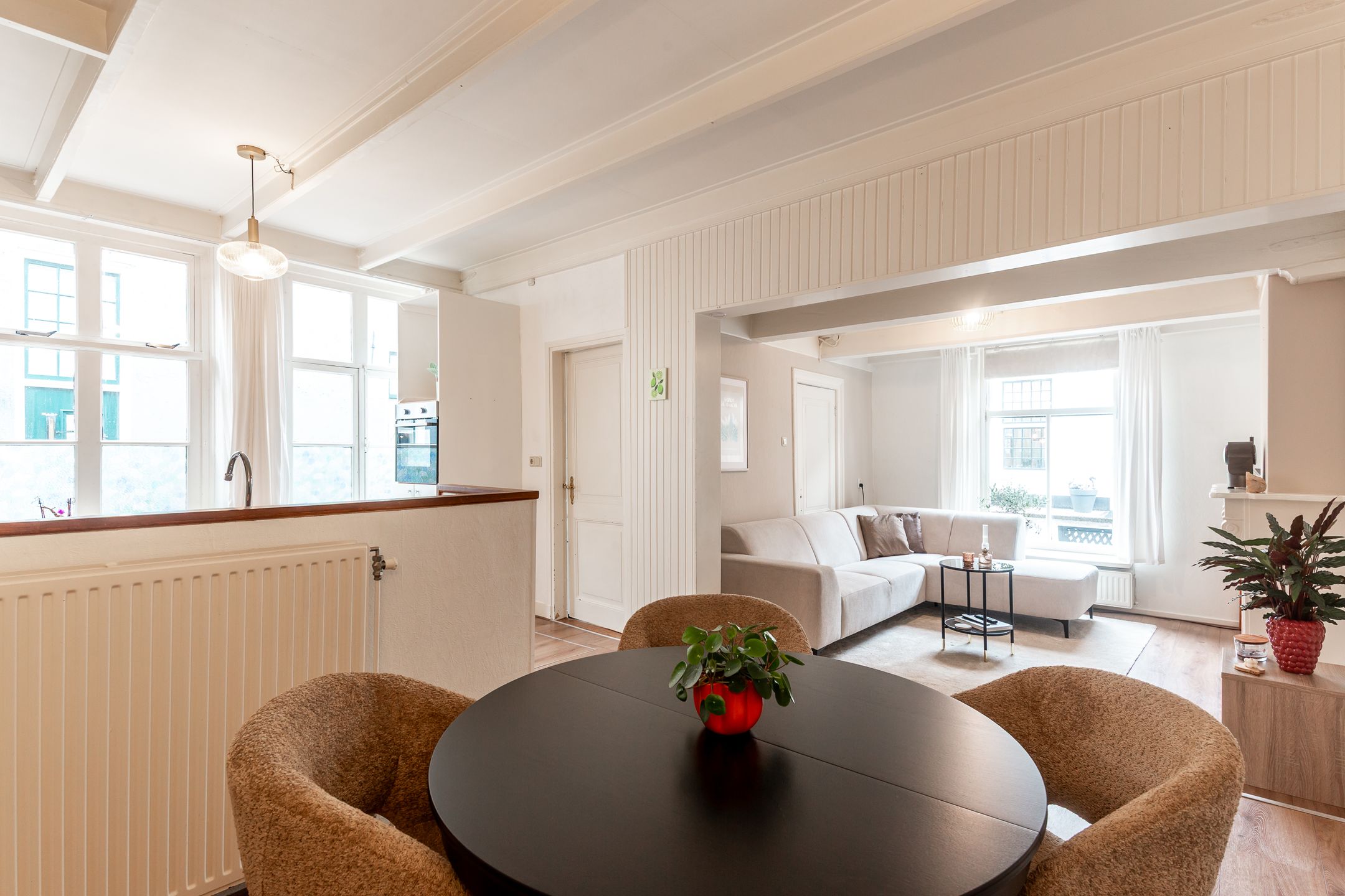 Photo 9 of Bloemstraat 15