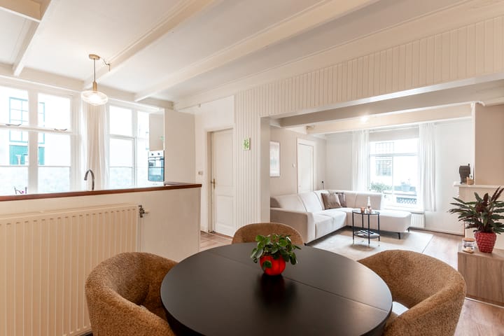 Foto 9 van Bloemstraat 15