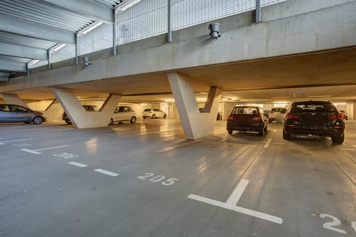 Photo 2 of Professor de Moorplein 470