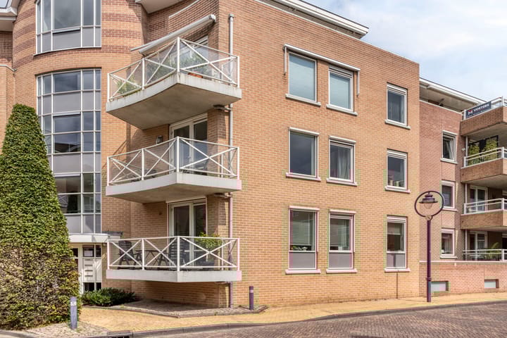 Foto 15 van de Hofnar 37