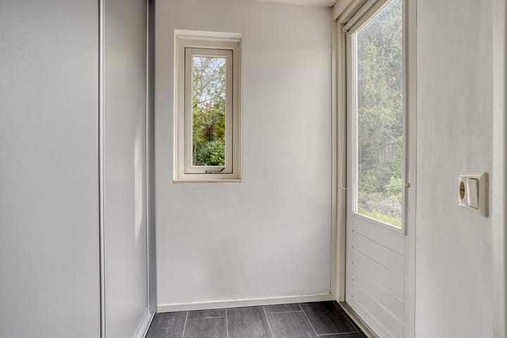 Photo 14 of Gaspeldoornlaan 22