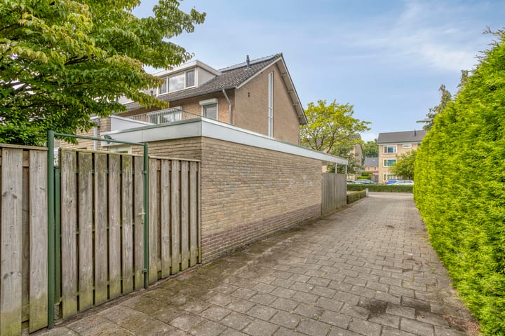 Photo 36 of Gaspeldoornlaan 22