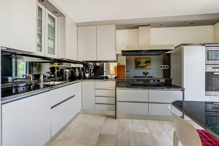 Photo 11 of Brouwersstraat 6