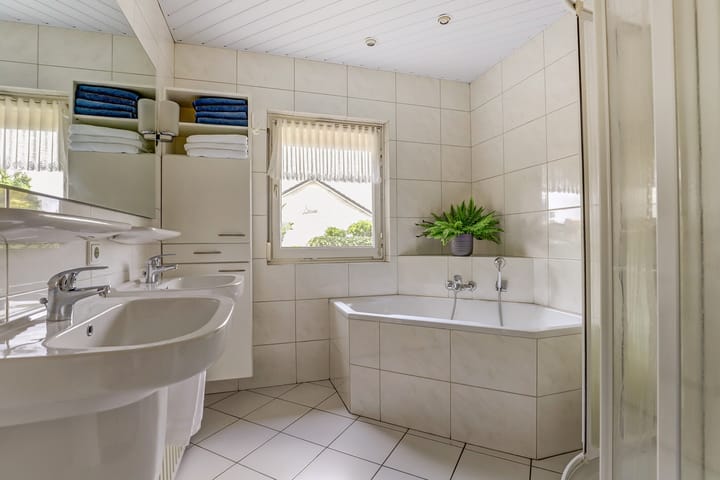 Photo 19 of Brouwersstraat 6