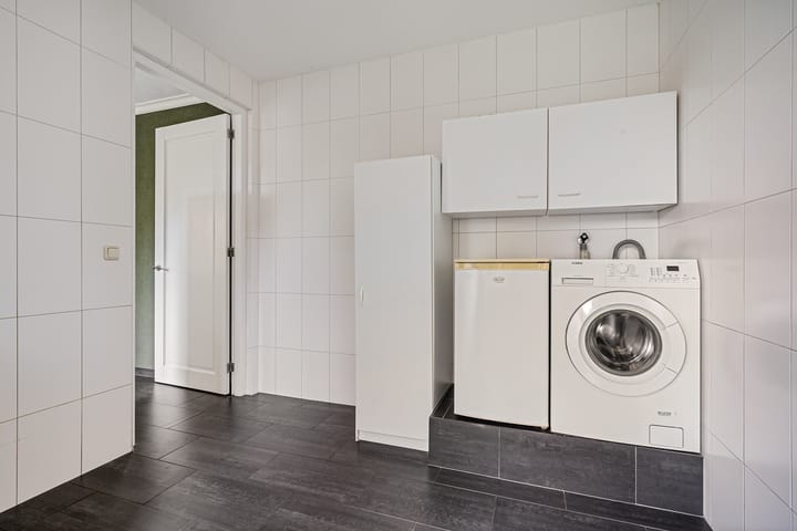 Photo 20 of Boeier 9