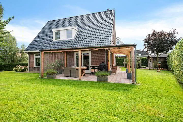 Photo 38 of Boeier 9