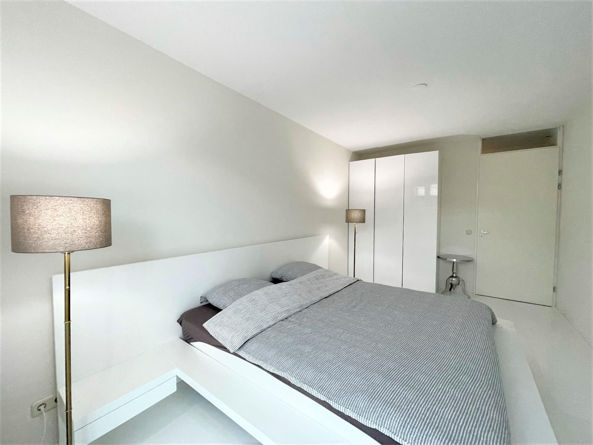 Foto 12 van Julius Pergerstraat 252