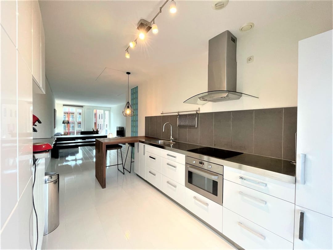 Foto 7 van Julius Pergerstraat 252