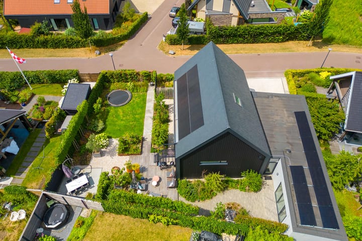 Photo 55 of Eikenpage 9