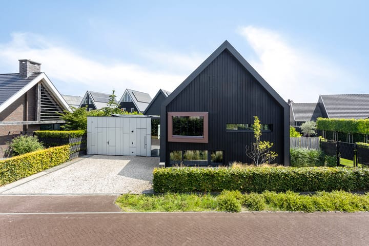 Photo 61 of Eikenpage 9