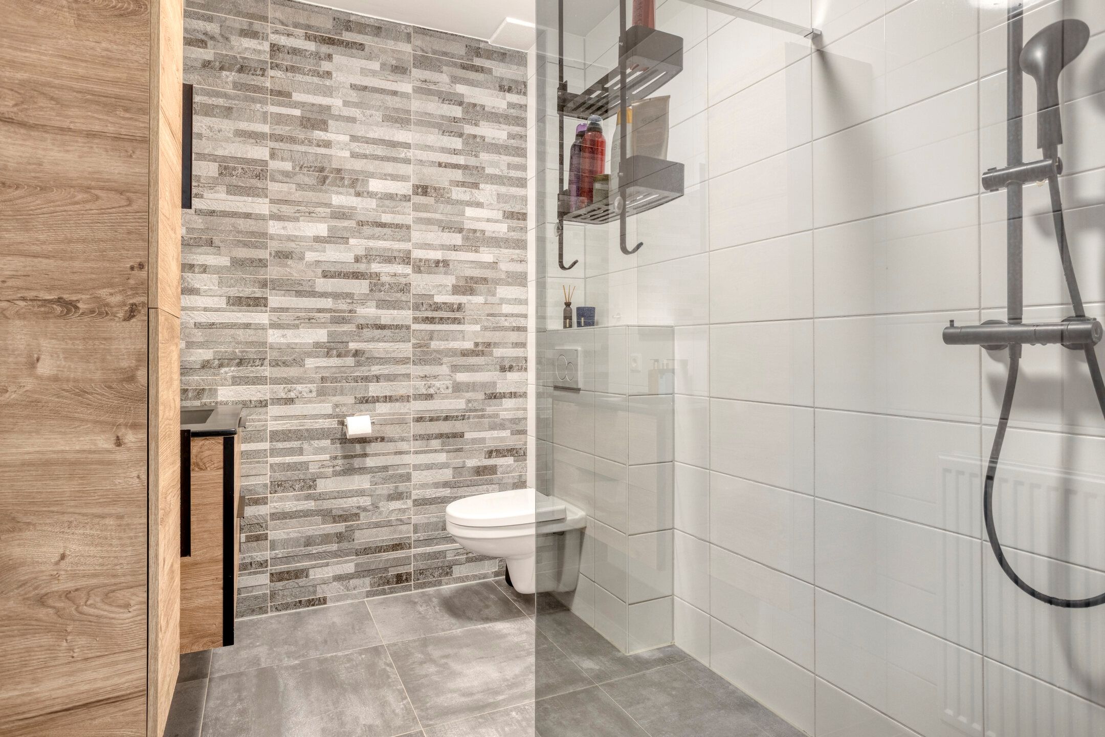 Photo 3 of Zandkamp 2