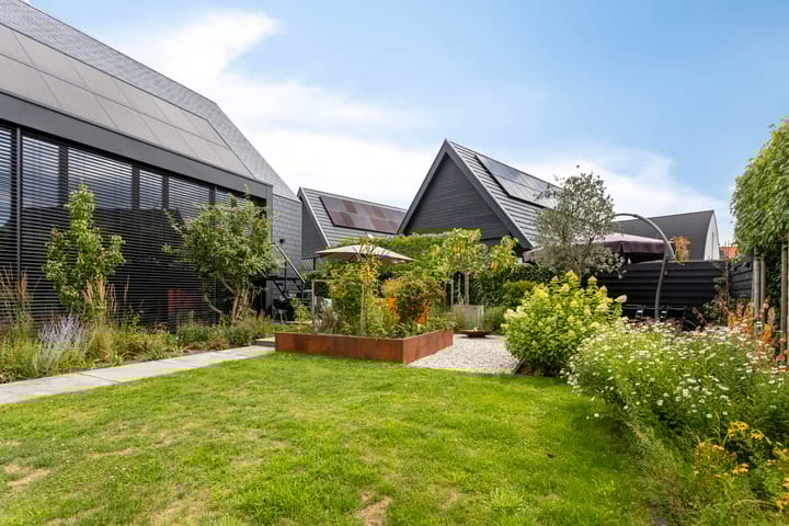 Photo 38 of Eikenpage 9