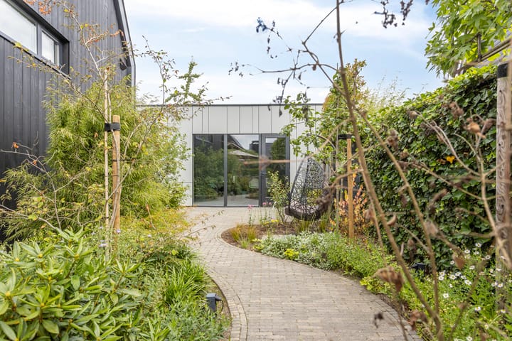 Photo 46 of Eikenpage 9