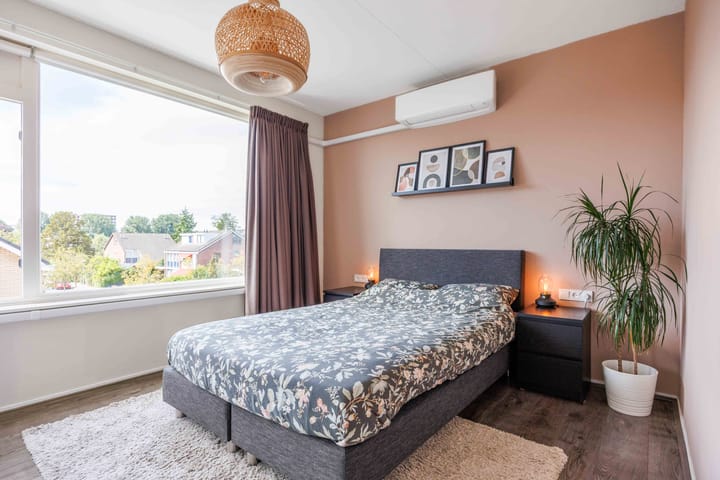 Foto 32 van Plutolaan 60