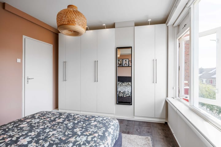 Foto 33 van Plutolaan 60