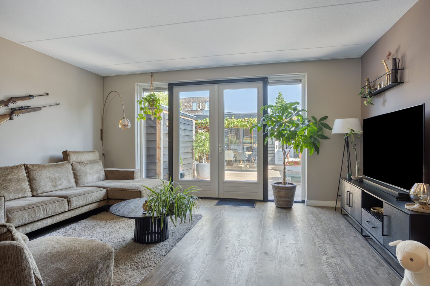 Photo 4 of Kronkelwilg 4