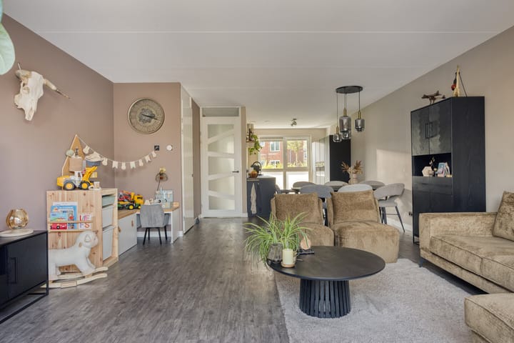 Foto 5 van Kronkelwilg 4