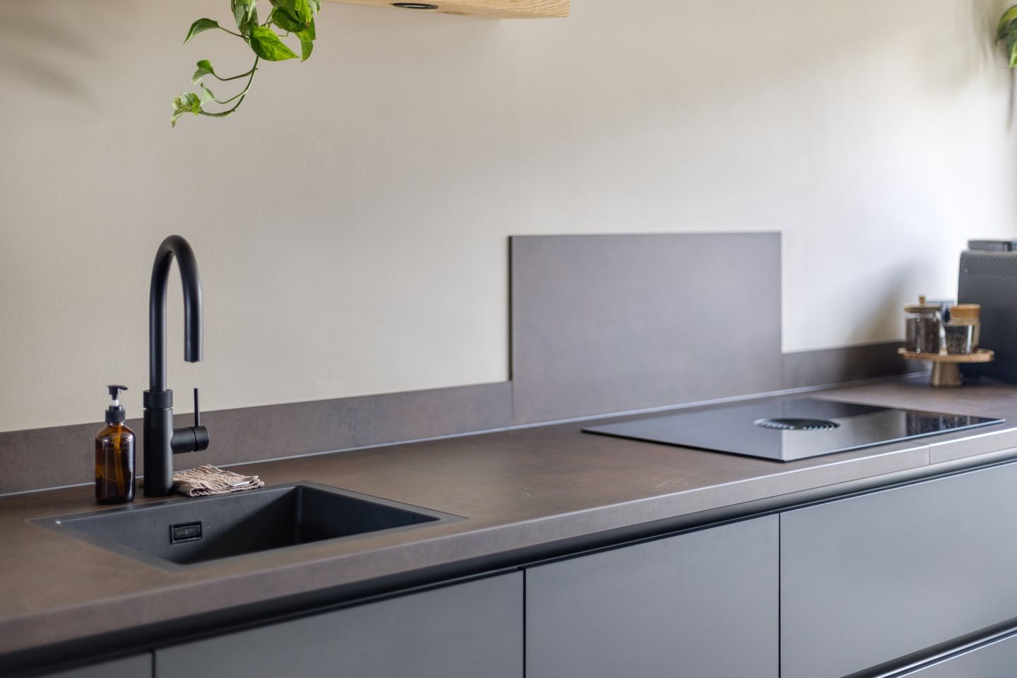 Photo 10 of Kronkelwilg 4