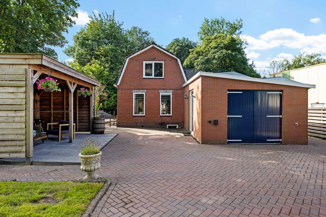 Foto 1 van Hoofdweg 63