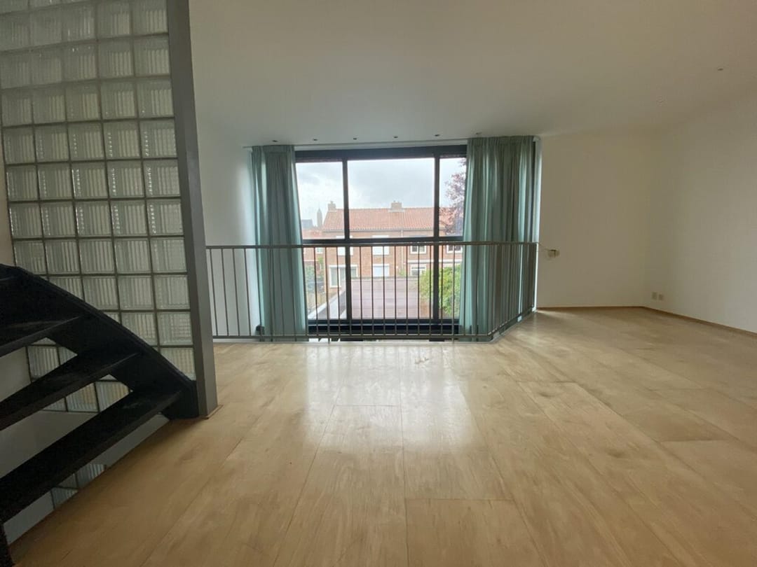 Foto 17 van Valkenierstraat 24