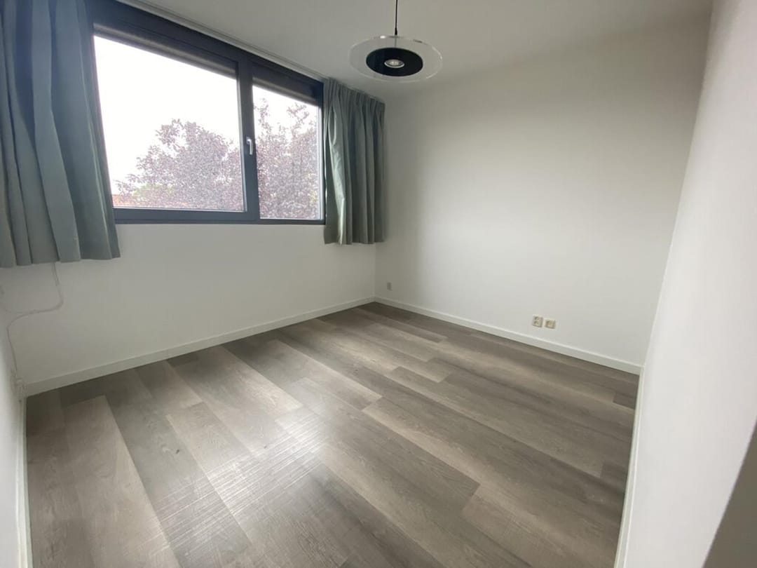 Foto 22 van Valkenierstraat 24