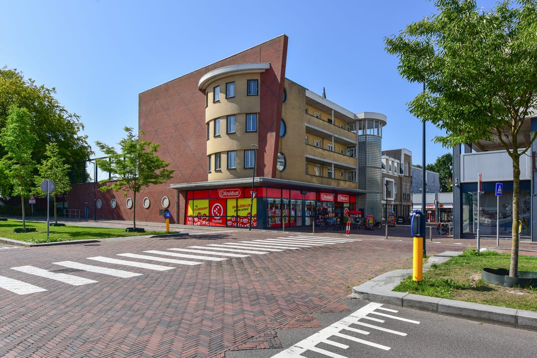 Foto 2 van Amstelplein 97