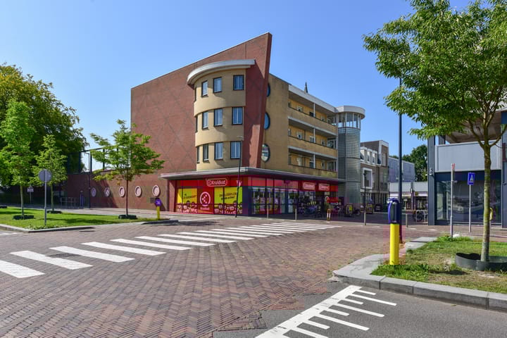 Foto 2 van Amstelplein 97