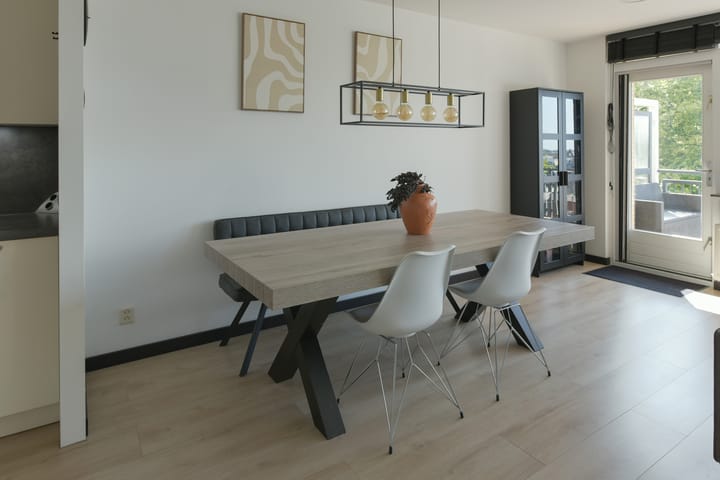 Foto 8 van Amstelplein 97