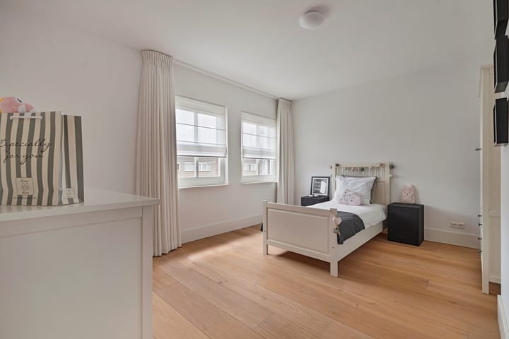 Foto 39 van Aalstraat 8