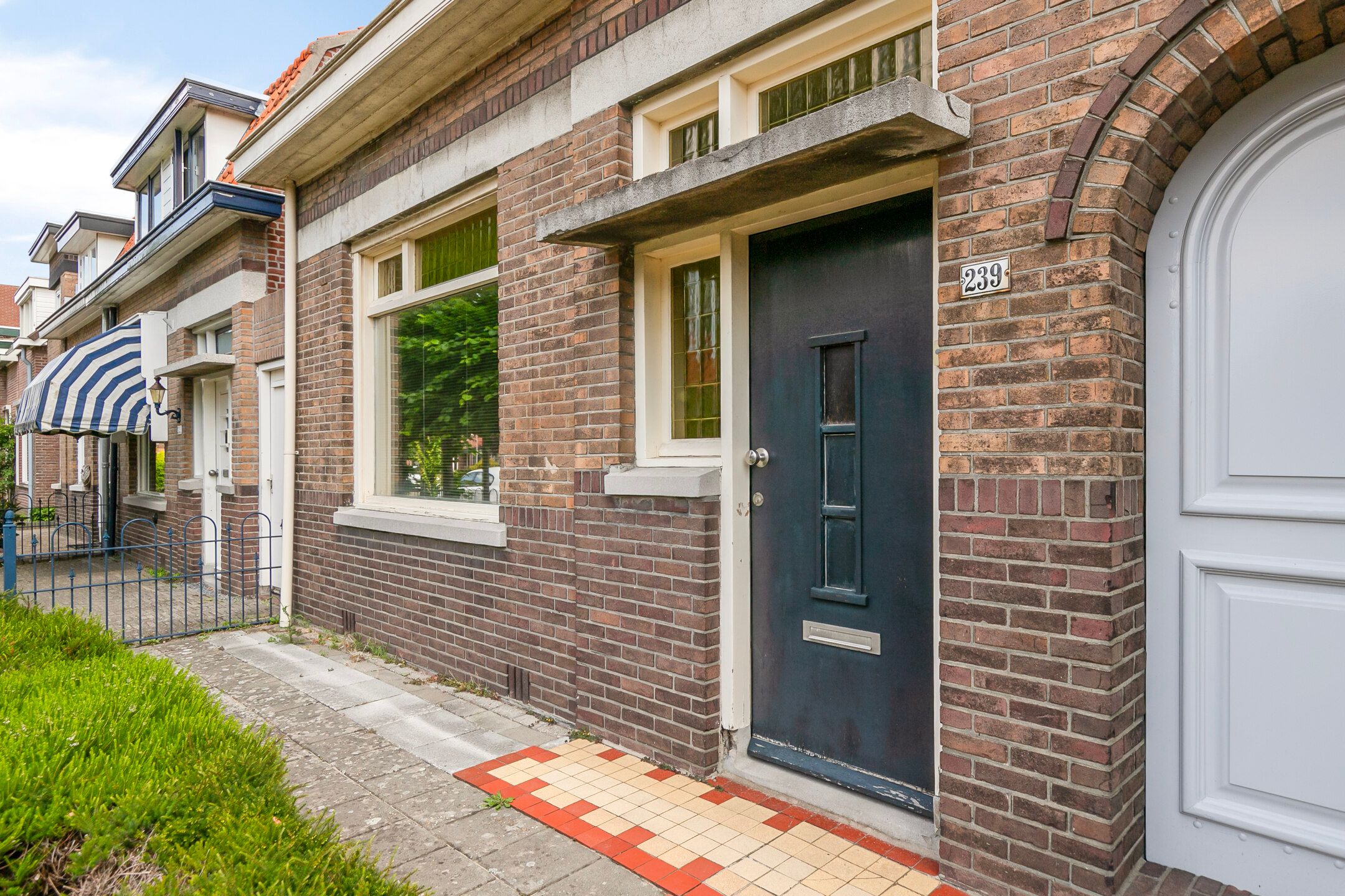 Photo 39 of Antwerpsestraatweg 239