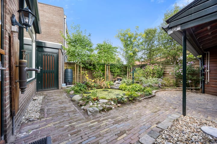 Foto 30 van Roerdompstraat 13