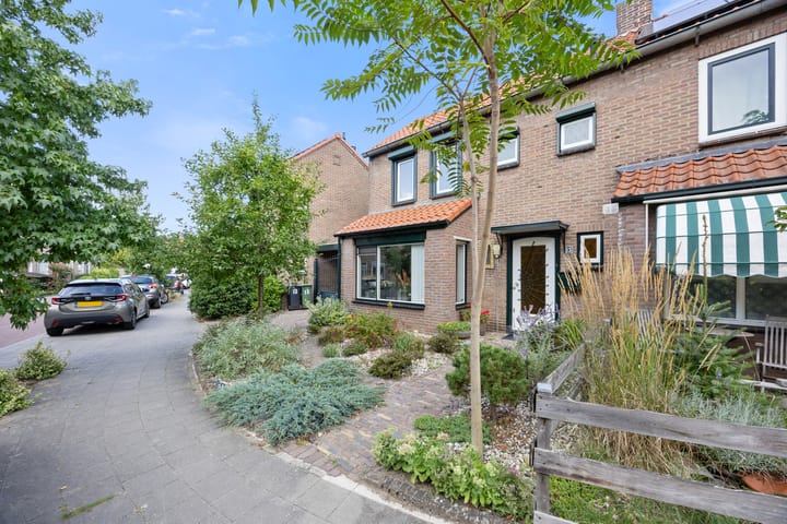 Foto 32 van Roerdompstraat 13