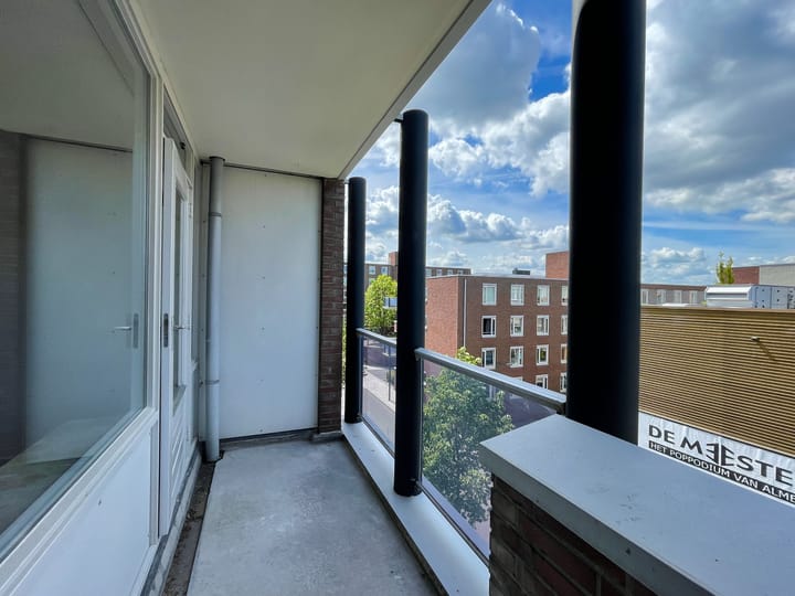 Foto 4 van Marktmeesterstraat 71