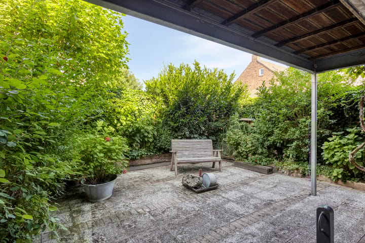 Foto 4 van von Geusauplein 17