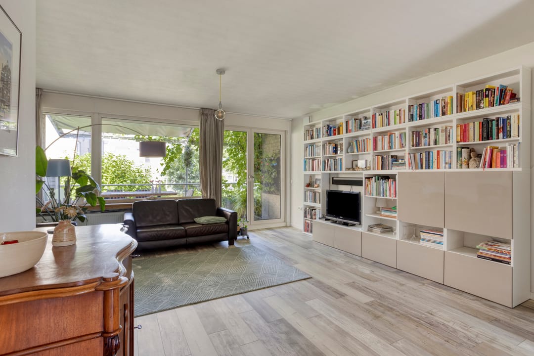 Photo 2 of von Geusauplein 17