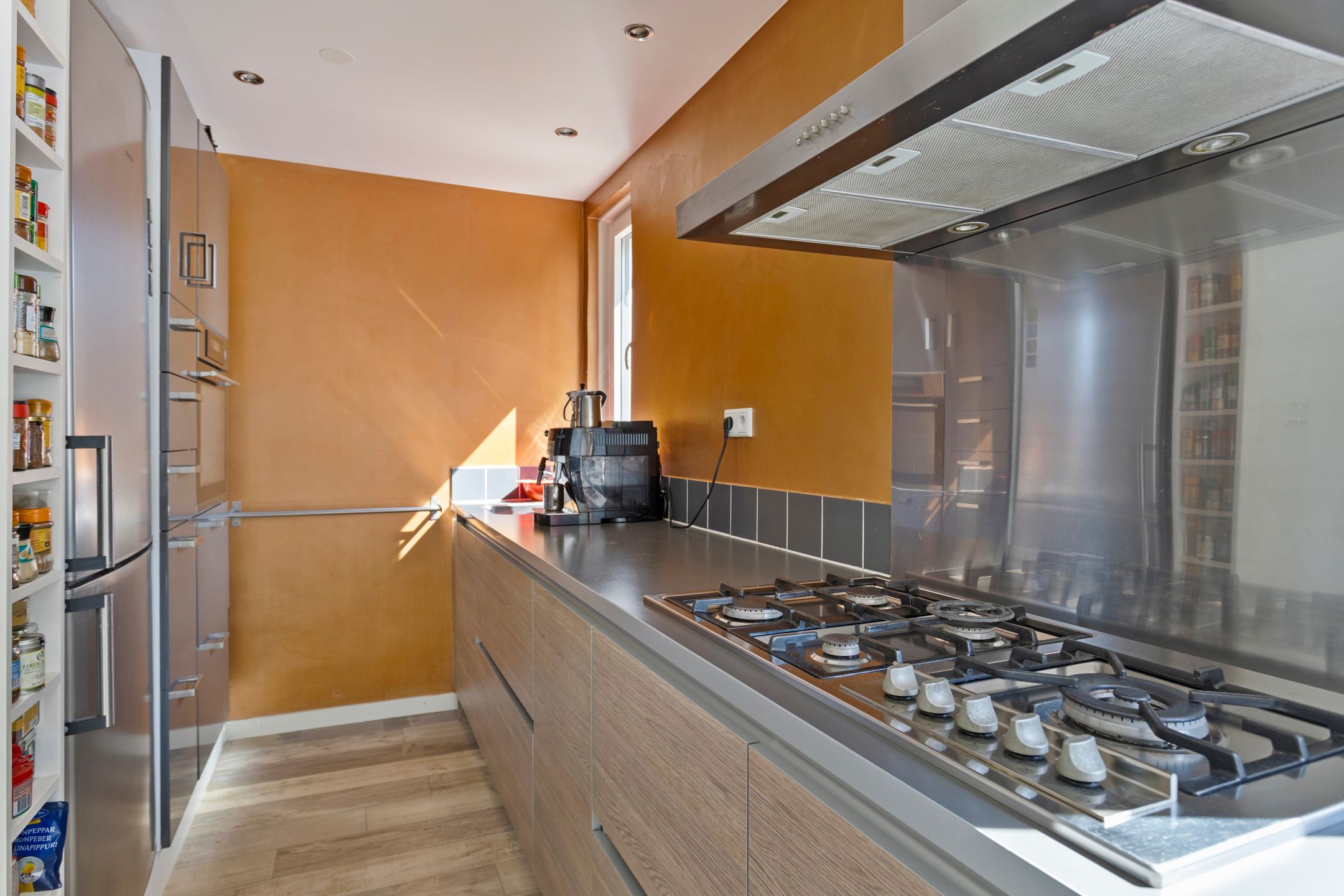 Photo 24 of von Geusauplein 17