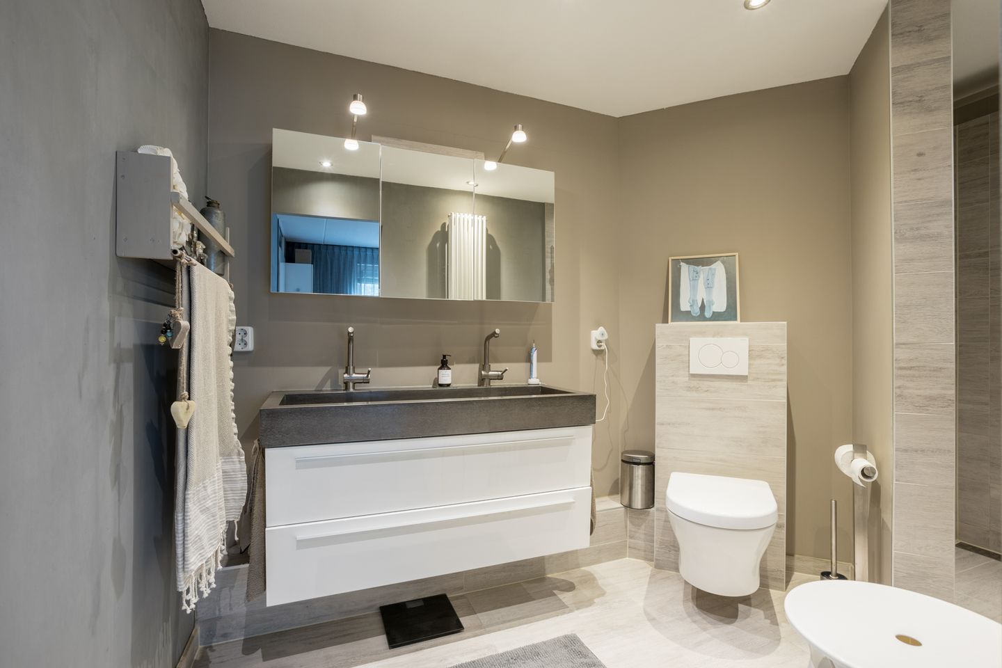 Foto 40 van Leeuweriklaan 9-A